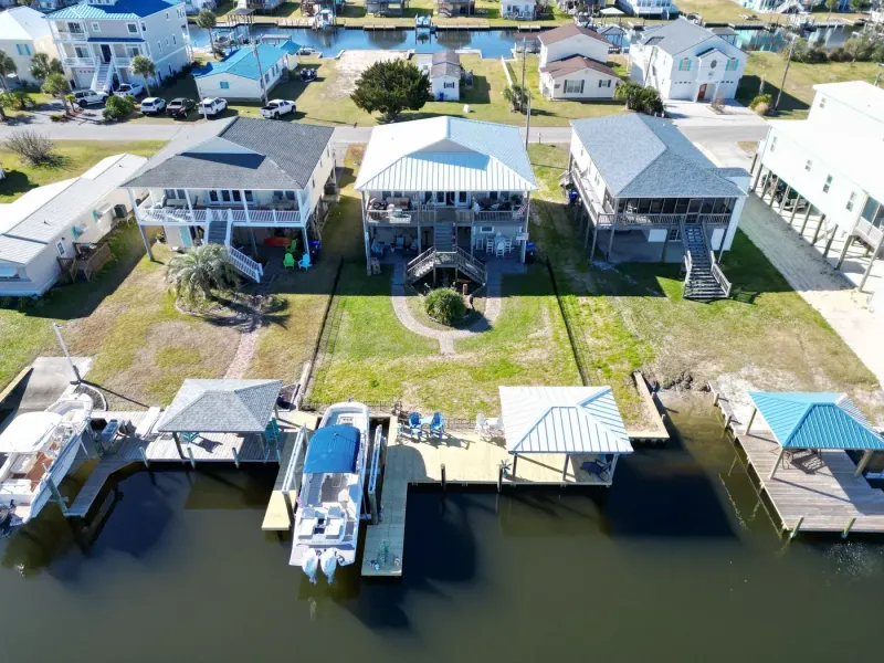 Roof replacement on 7th St in Wilmington, NC, photo 10 of 10