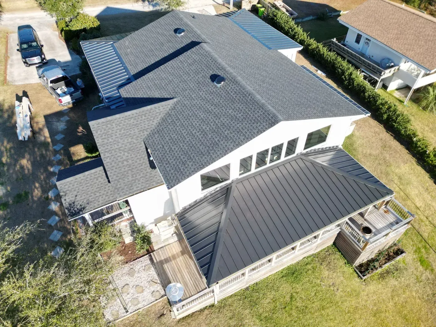 Completed roof replacement on a home on Batson Rd in Hampstead, north of Wilmington