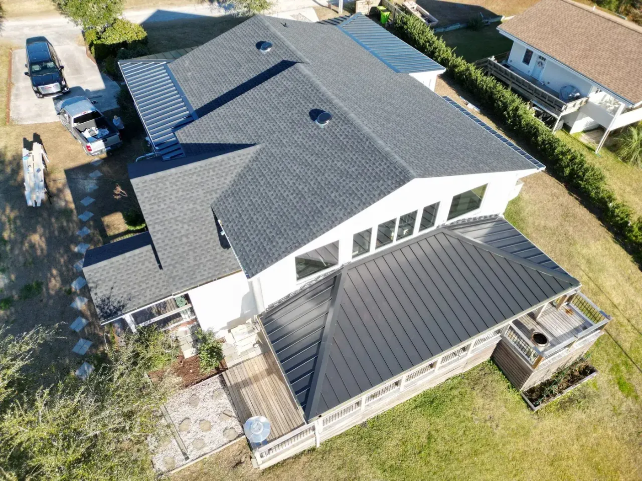 Roof on Batson Rd in Wilmington, NC after the roof replacement