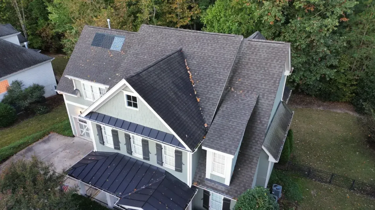 Roof on Capulin Crest Rd in Apex, NC before the roof replacement