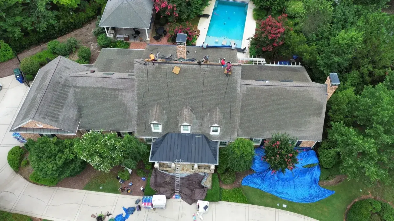 Roof on Cook Ridge Ct in Raleigh, NC before the roof replacement