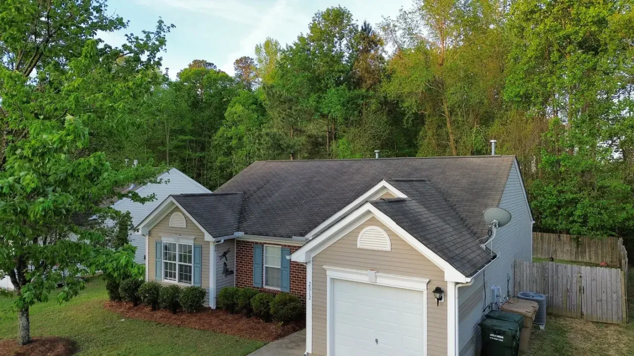 Roof on Day Flower Dr in Clayton, NC before the roof replacement