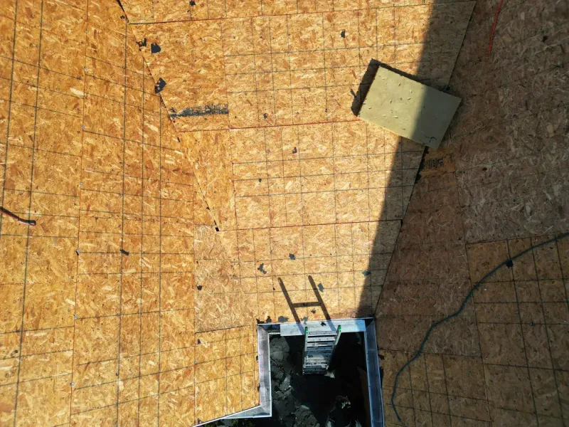 Roof replacement on Eagle Point Ln in Clayton, NC, photo 5 of 8