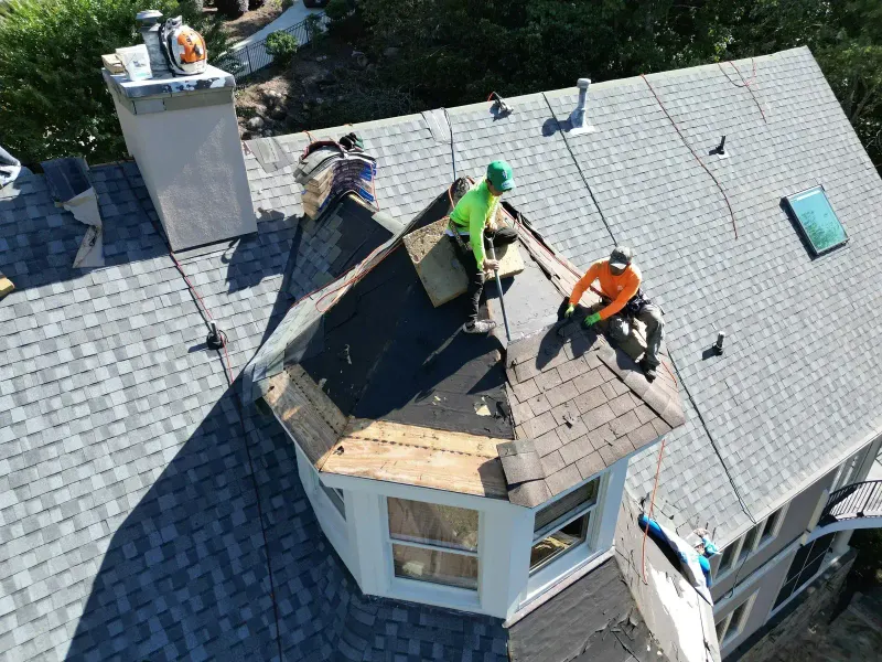 Roof replacement on Glenn Glade in Chapel Hill, NC, photo 32 of 34