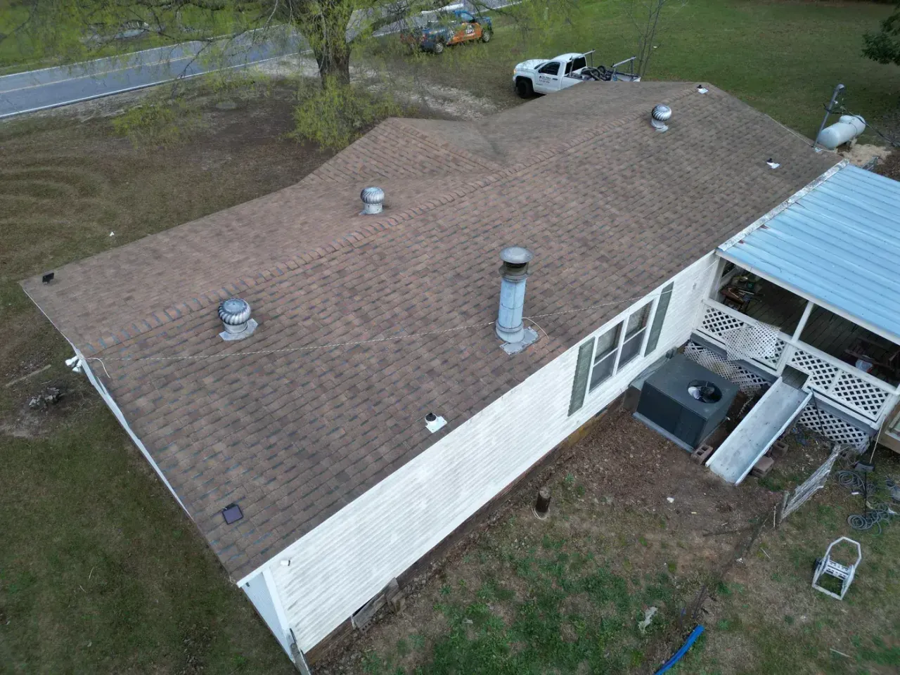 Roof on Hobson Rd in Dunn, NC before the roof replacement