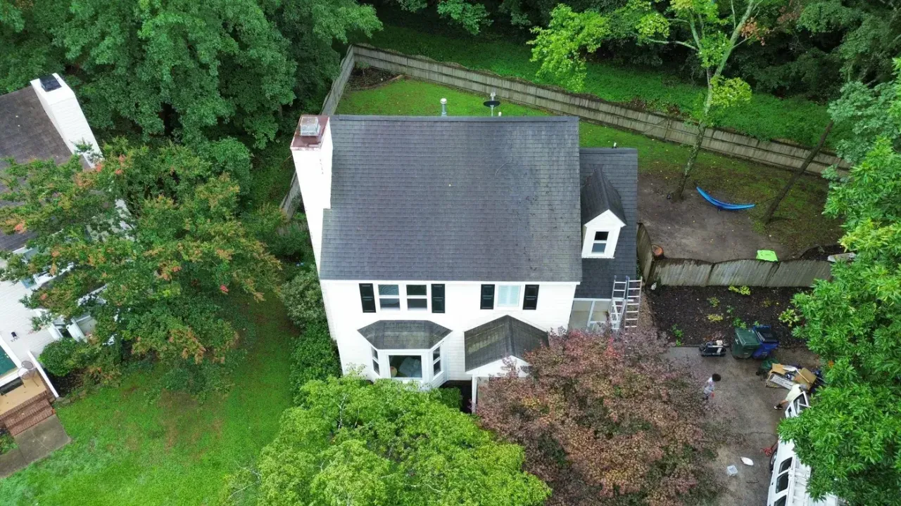 Roof on Kempsford Pl in Raleigh, NC before the roof replacement