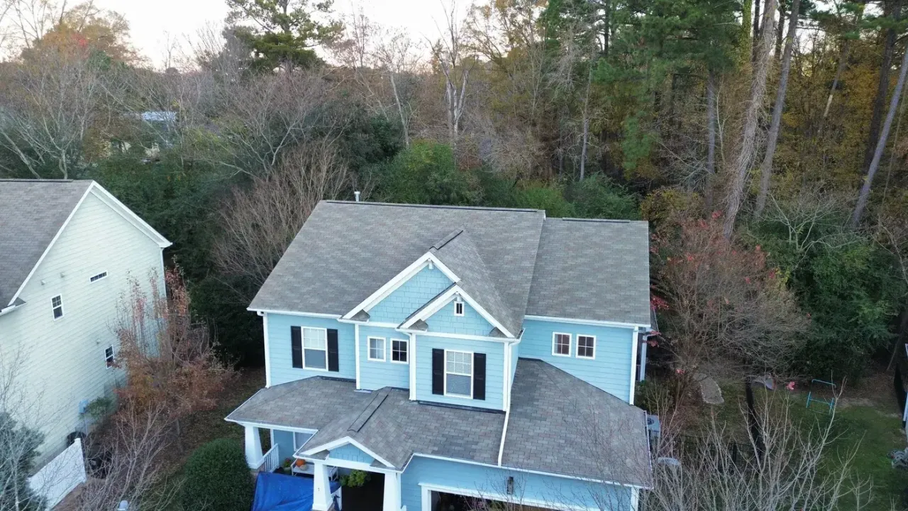 Roof on Silverbush Ct in Durham, NC before the roof replacement